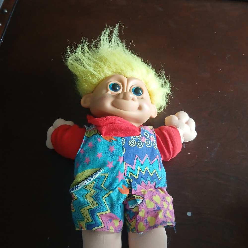 Russ Vintage Troll